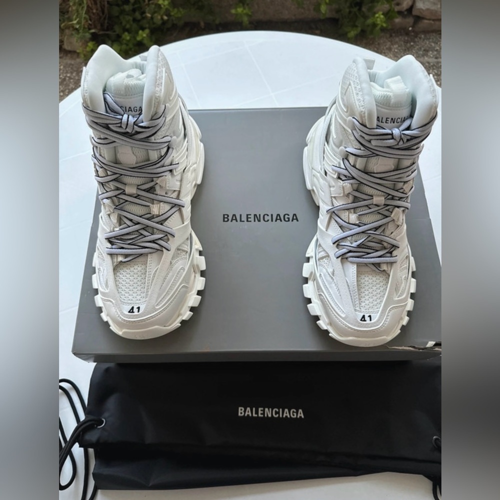 Balenciaga Track Hike White Size 8